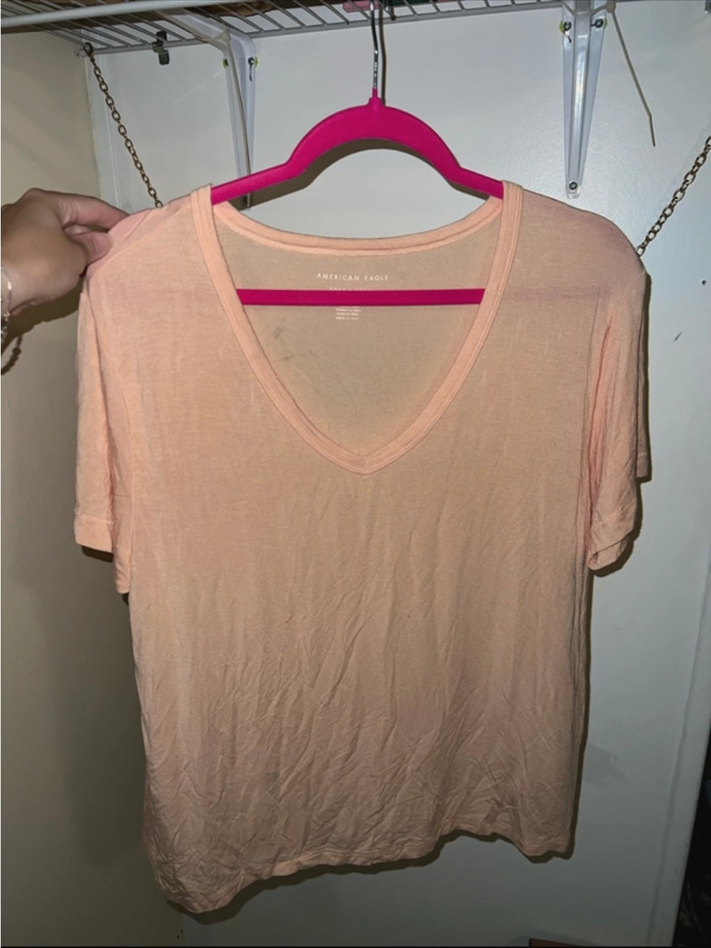 American Eagle Outfitters Women's Peach Short Sleeve V-Neck Tee